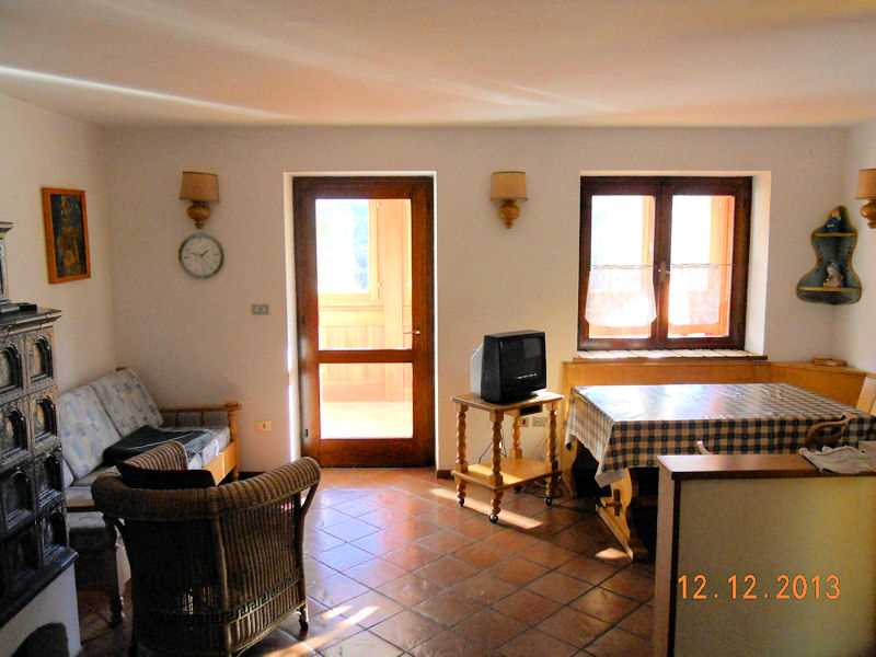 Appartamento Vacanze / Flat / Wohnung zu vermieten a Cavalese - Signor Nicola - Via Marco 14 - Tel: 3475930090