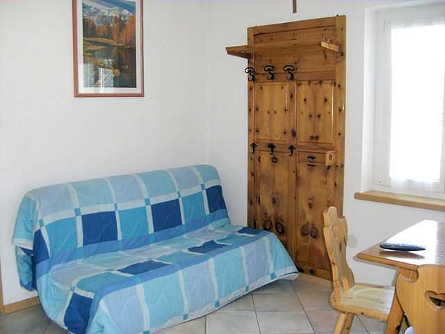 Appartamento Vacanze / Flat / Wohnung zu vermieten a Varena - Signora Luisa - Via Mercato 51 - Tel: 3485900835