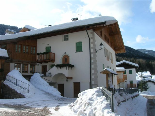 Appartamento Vacanze / Flat / Wohnung zu vermieten a Ziano di Fiemme - Signor Antonio - Via Zanolin 23/1 - Tel: 3355227283