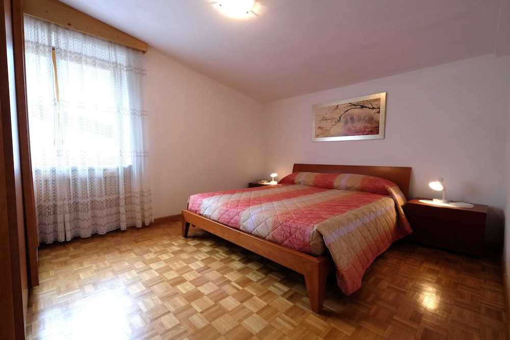 Appartamento Vacanze / Flat / Wohnung zu vermieten a Predazzo - Signor Brigadoi Dario - Fiamme Gialle 32 - Tel: 3207054954