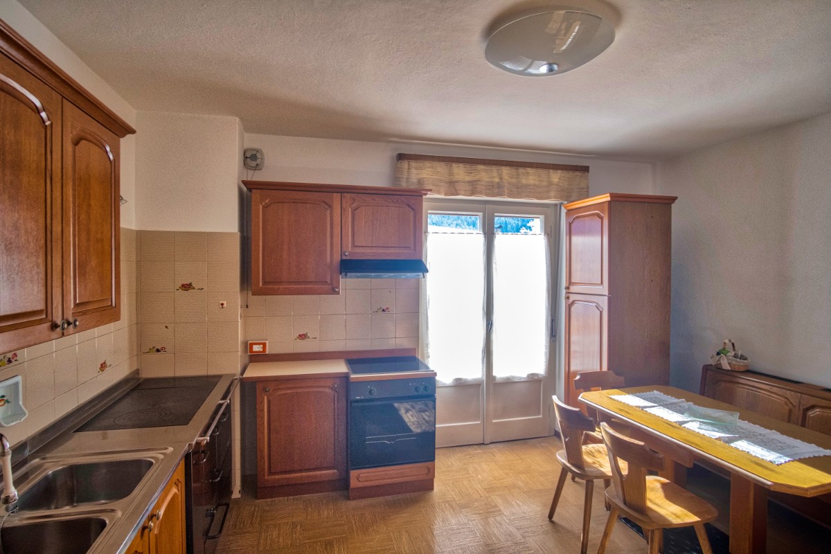 Appartamento Vacanze / Flat / Wohnung zu vermieten a Ziano di Fiemme - Signora Giacomuzzi - Via Nazionale 106/a - Tel: 3491643019