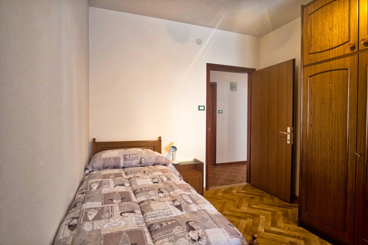 Appartamento Vacanze / Flat / Wohnung zu vermieten a Ziano di Fiemme - Signora Giacomuzzi - Via Nazionale 106/a - Tel: 3491643019