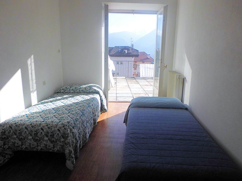 Appartamento Vacanze / Flat / Wohnung zu vermieten a Varena - Signora Luisa - Via Mercato 47  - Tel: 3485900835