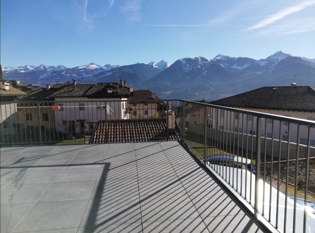 Appartamento Vacanze / Flat / Wohnung zu vermieten a Varena - Signora Luisa - Via Mercato 47  - Tel: 3485900835