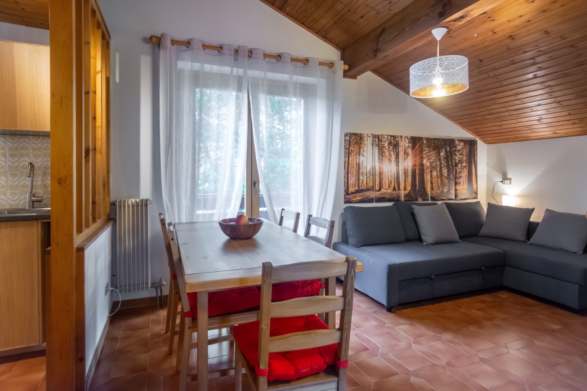 Appartamento Vacanze / Flat / Wohnung zu vermieten a Castello Molina di Fiemme - Veronica - Via Liberto Campo 4 - Tel: 3516454703