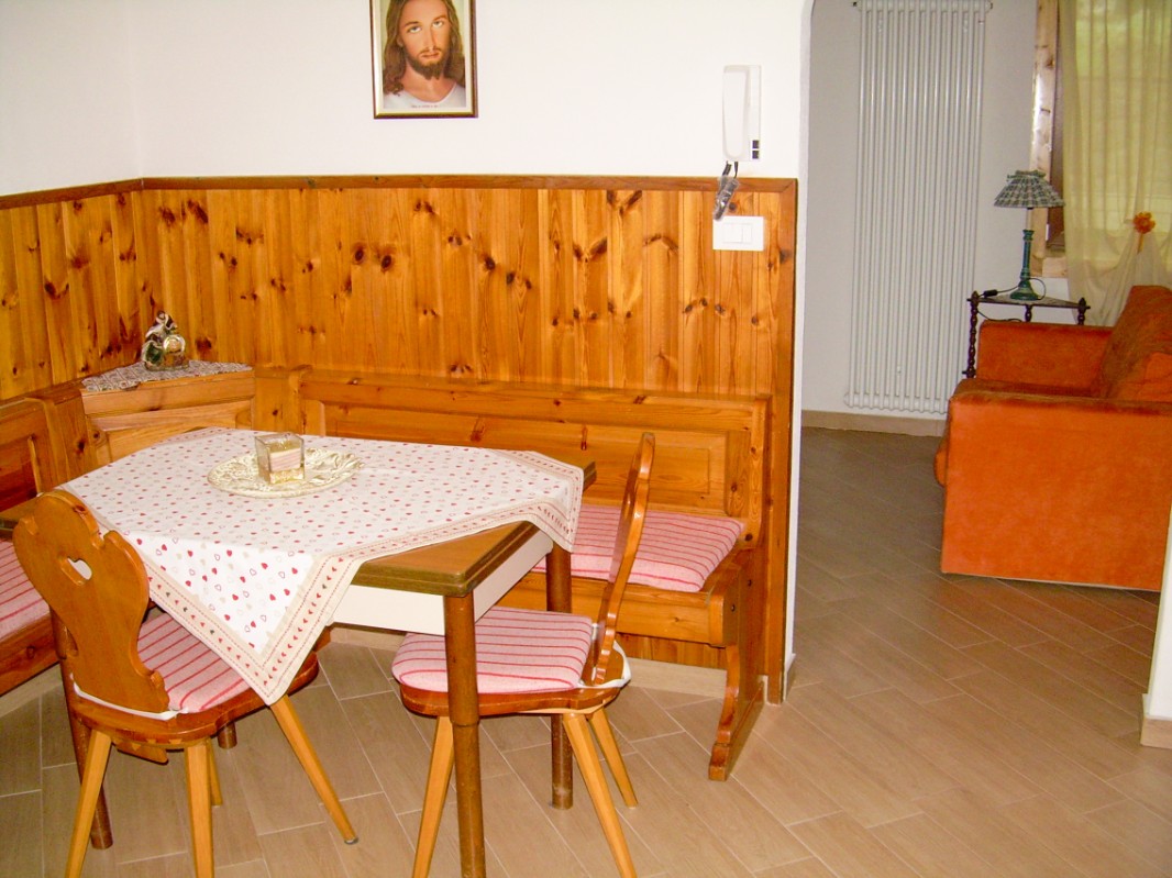 Appartamento Vacanze / Flat / Wohnung zu vermieten a Castello Molina di Fiemme - Signor Fulvio - Via Cembra 19 - Tel: 3487438337