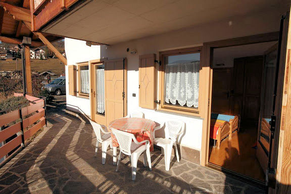 Appartamento Vacanze / Flat / Wohnung zu vermieten a Castello Molina di Fiemme - Nones Serafino - Loc. Medoina 2 - Tel: 0462341124