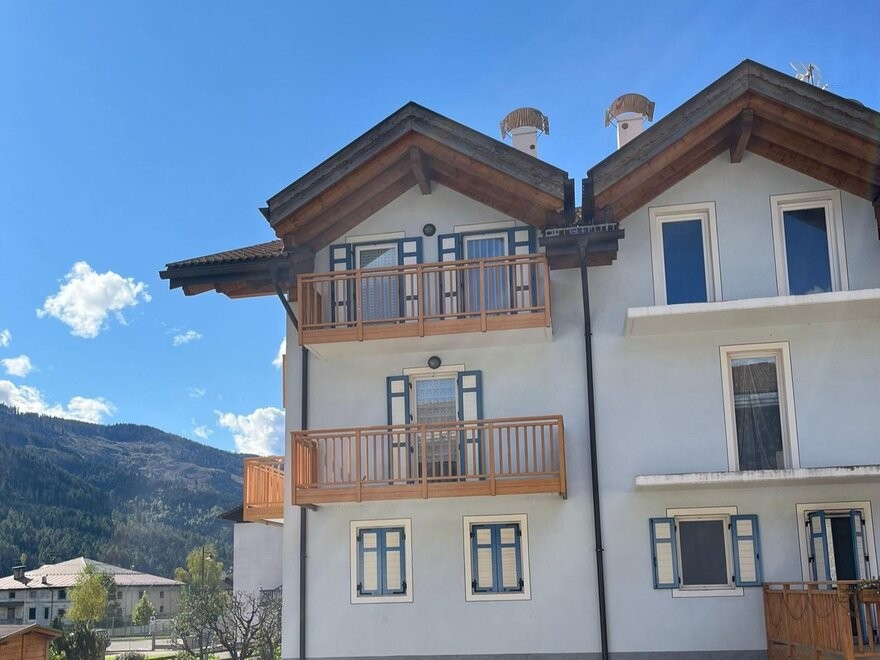 Appartamento Vacanze / Flat / Wohnung zu vermieten a Ziano di Fiemme - Signora Lara - Via Professor Vanzetta 6/a - Tel: 3498061507