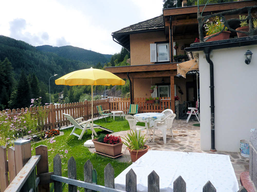 Appartamento Vacanze / Flat / Wohnung zu vermieten a Castello Molina di Fiemme - Giovanazzi Daniela - Via Cembra 46 - Tel: 0462814332