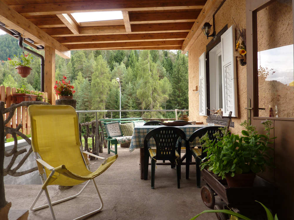 Appartamento Vacanze / Flat / Wohnung zu vermieten a Castello Molina di Fiemme - Giovanazzi Daniela - Via Cembra 46 - Tel: 0462814332