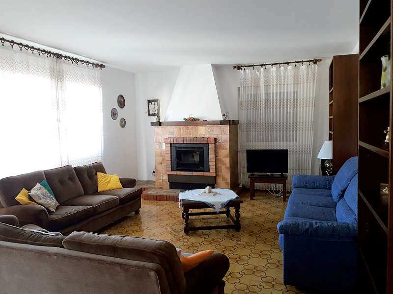 Appartamento Vacanze / Flat / Wohnung zu vermieten a Cavalese - Bellante Giovanna - Via Dossi 4 - Tel: 3397190229