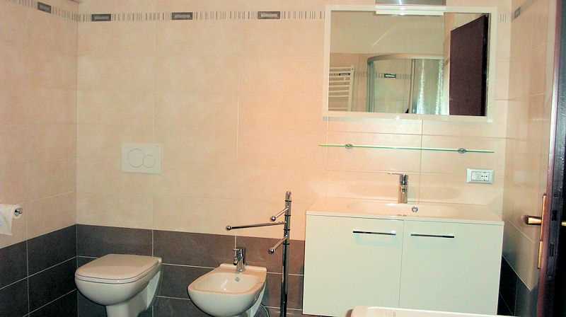 Appartamento Vacanze / Flat / Wohnung zu vermieten a Cavalese - Bellante Giovanna - Via Dossi 4 - Tel: 3397190229