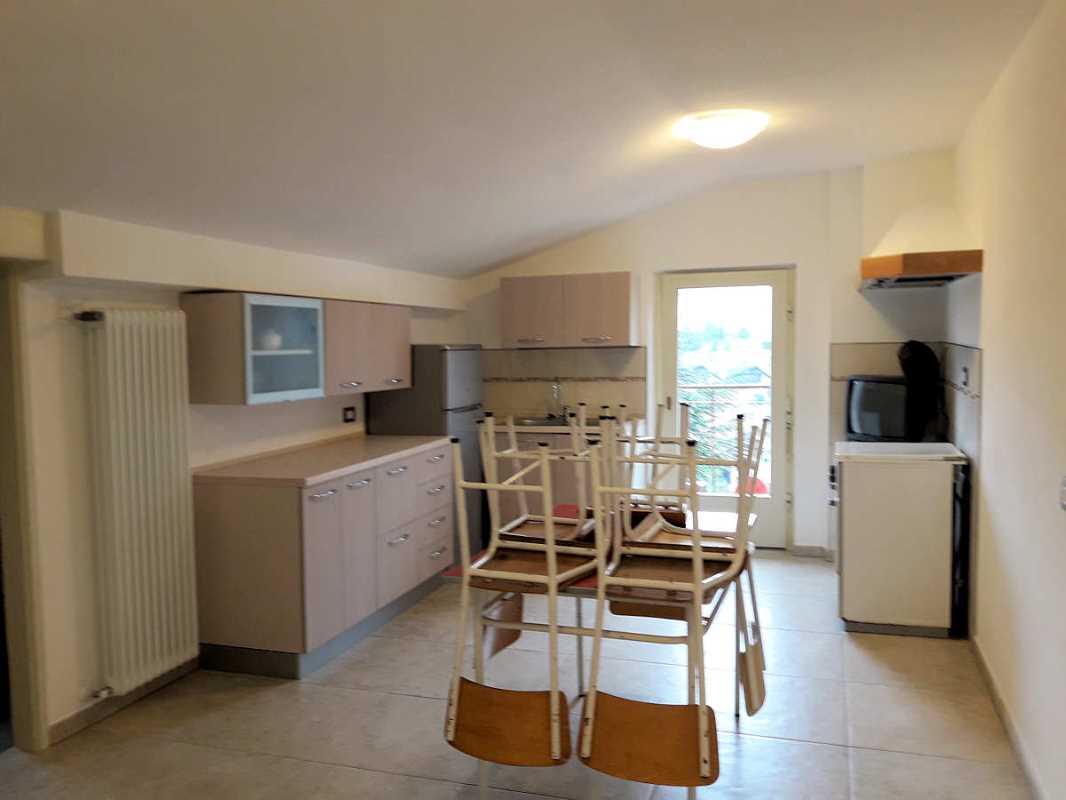 Appartamento Vacanze / Flat / Wohnung zu vermieten a Cavalese - Signora Bellante - Via Trento 11 - Tel: 0462340438