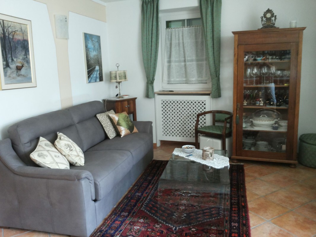 Appartamento Vacanze / Flat / Wohnung zu vermieten a Cavalese - Signora Martinelli - Via Revignana 3 - Tel: 3396404061