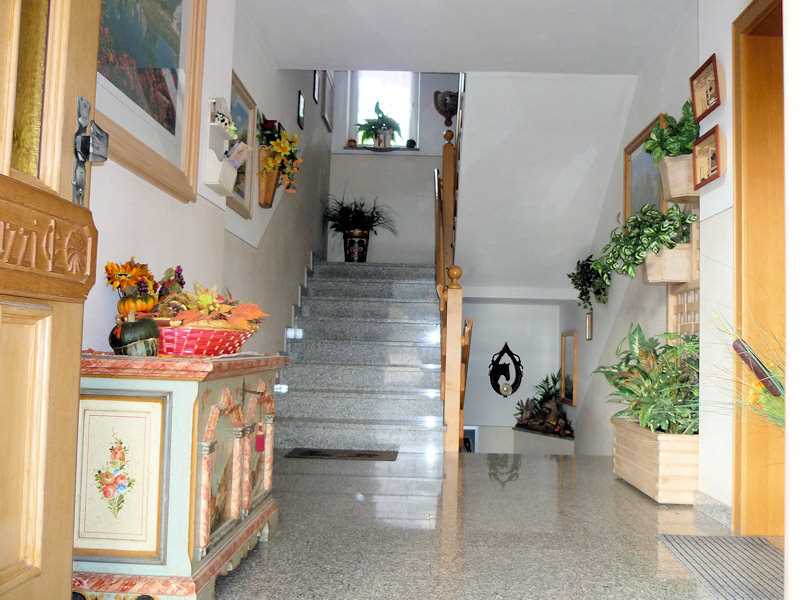 Appartamento Vacanze / Flat / Wohnung zu vermieten a Cavalese - Signora Vanzo Lucia - Via Cesure 11 - Tel: 0462342561