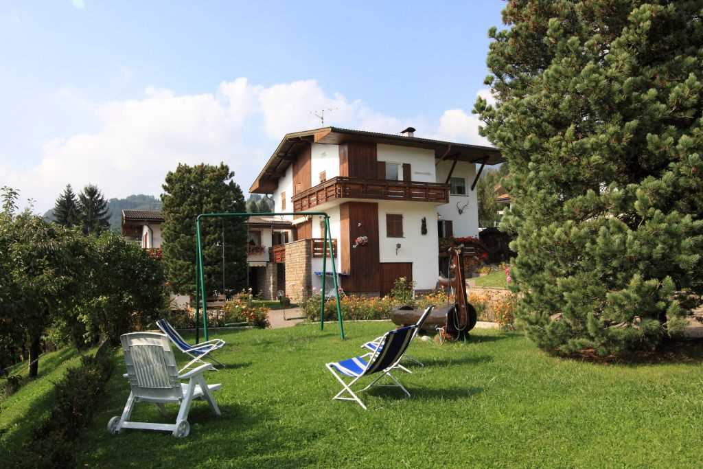 Appartamento Vacanze / Flat / Wohnung zu vermieten a Cavalese - Signora Sieff - Via Daiano 7 - Tel: 0462341188