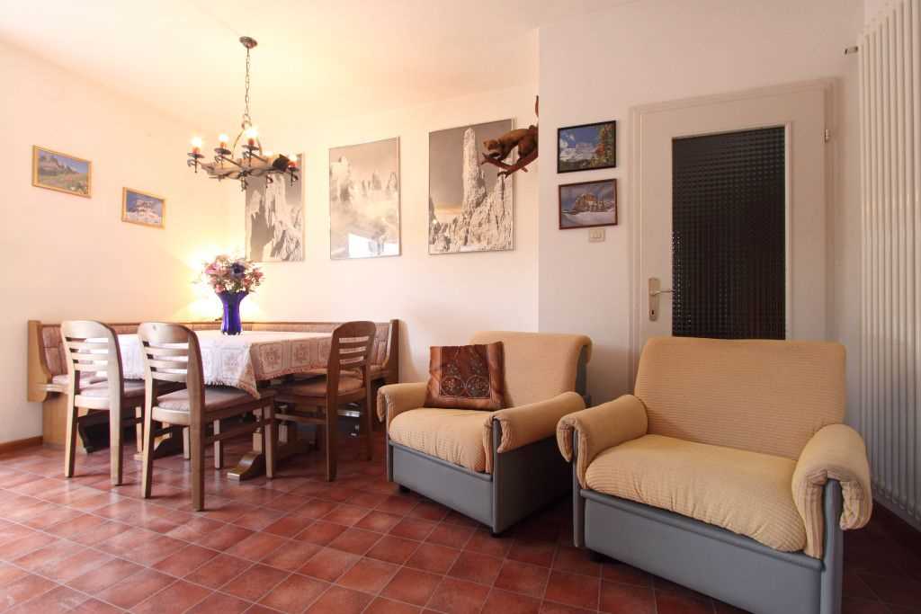 Appartamento Vacanze / Flat / Wohnung zu vermieten a Cavalese - Signora Sieff - Via Daiano 7 - Tel: 0462341188