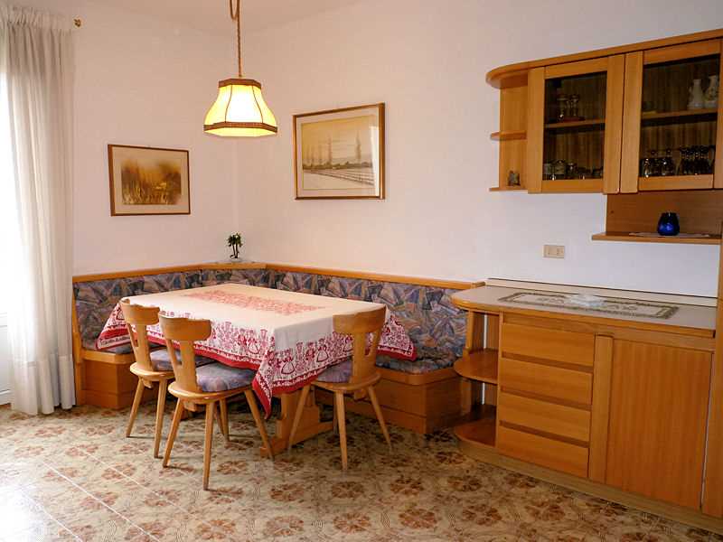 Appartamento Vacanze / Flat / Wohnung zu vermieten a Tesero - Signora Delladio - Via Sorasass 6 - Tel: 3498787580