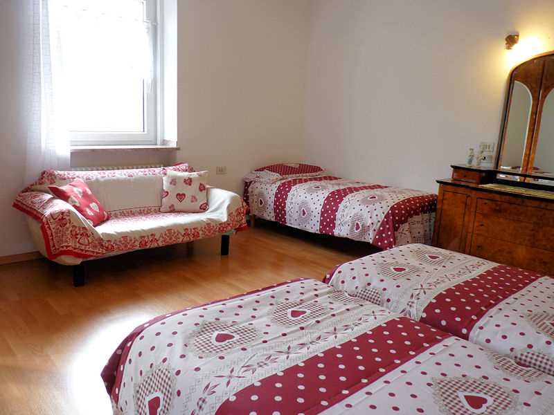 Appartamento Vacanze / Flat / Wohnung zu vermieten a Tesero - Signora Delladio - Via Sorasass 6 - Tel: 3498787580