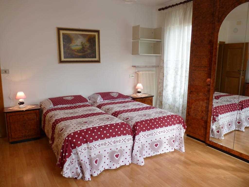 Appartamento Vacanze / Flat / Wohnung zu vermieten a Tesero - Signora Delladio - Via Sorasass 6 - Tel: 3498787580