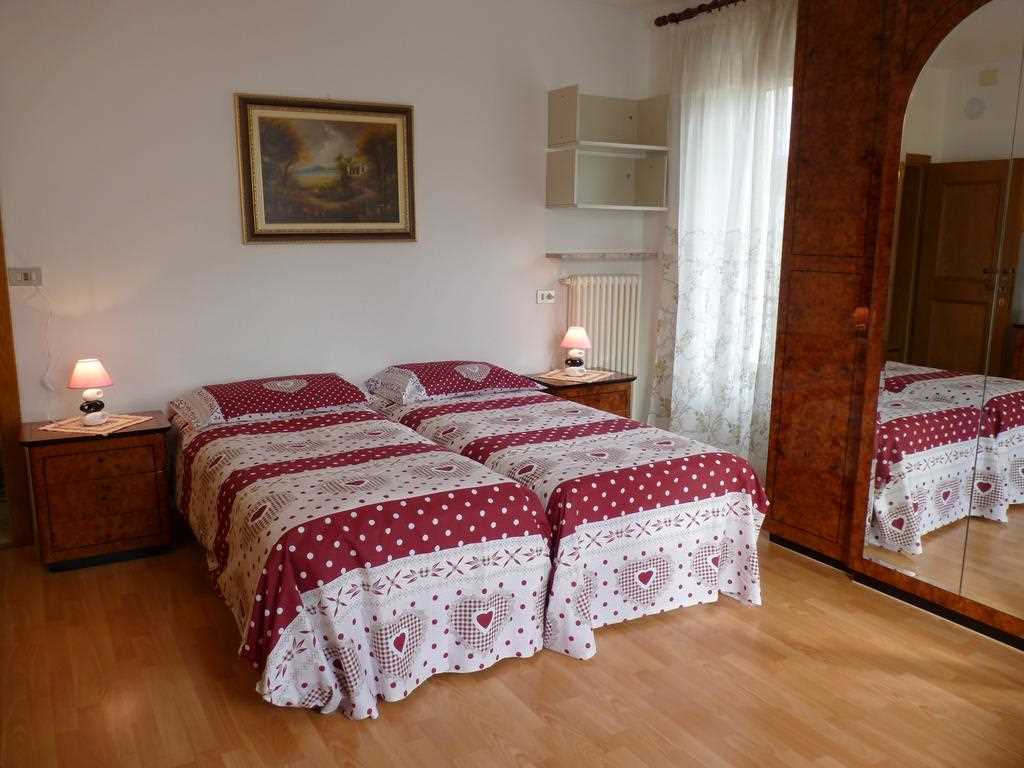 Appartamento Vacanze / Flat / Wohnung zu vermieten a Tesero - Signora Delladio - Via Sorasass 6 - Tel: 3498787580