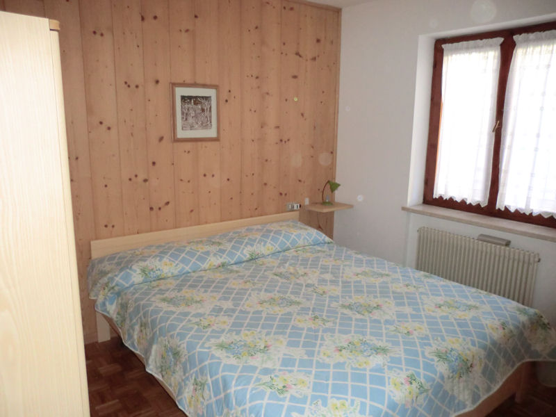 Appartamento Vacanze / Flat / Wohnung zu vermieten a Carano - Signora Sabrina - Via Coltura 31 - Tel: 0462342962