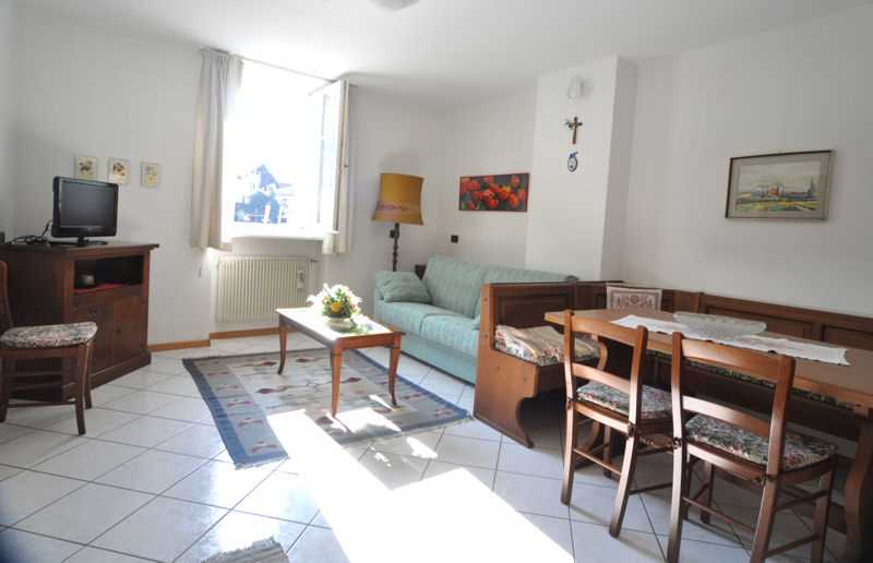 Appartamento Vacanze / Flat / Wohnung zu vermieten a Tesero - Signora Trettel - Giovannelli 2/b - Tel: 0462814828