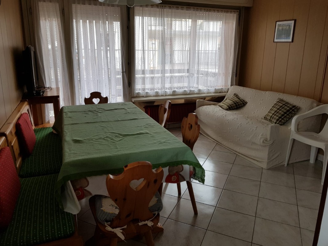 Appartamento Vacanze / Flat / Wohnung zu vermieten a Cavalese - Signora Banzato - Via Libertà 6 - Tel: 0462343104