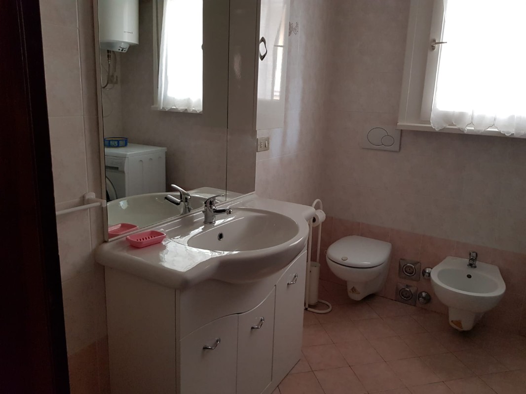 Appartamento Vacanze / Flat / Wohnung zu vermieten a Cavalese - Signora Banzato - Via Libertà 6 - Tel: 0462343104